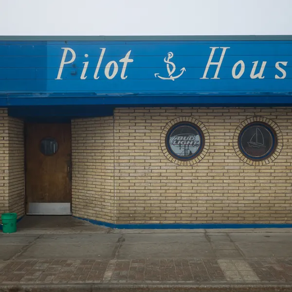 Pilot House 2015, inkjet print, 14 x 21"